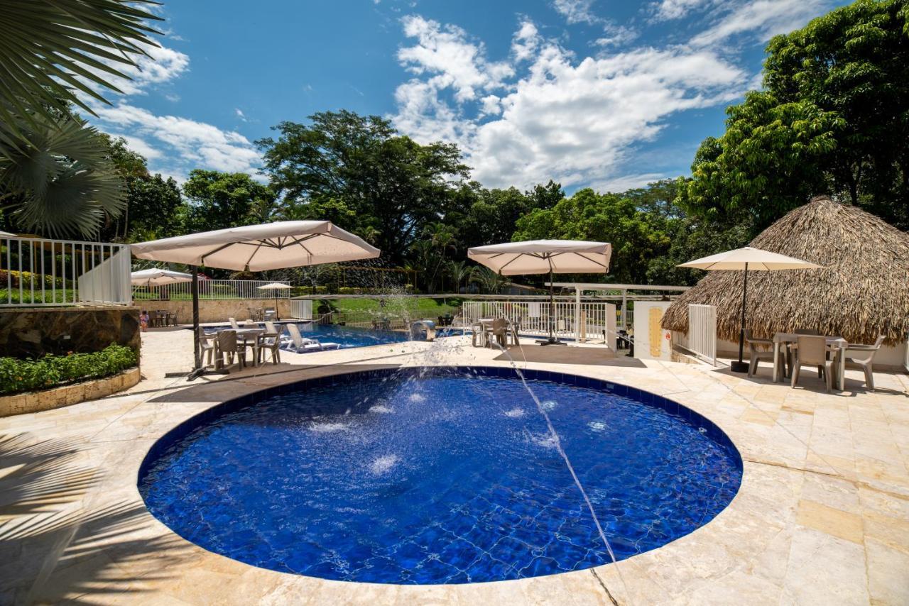 Hotel Villa Camila Ла-Пинтада Экстерьер фото