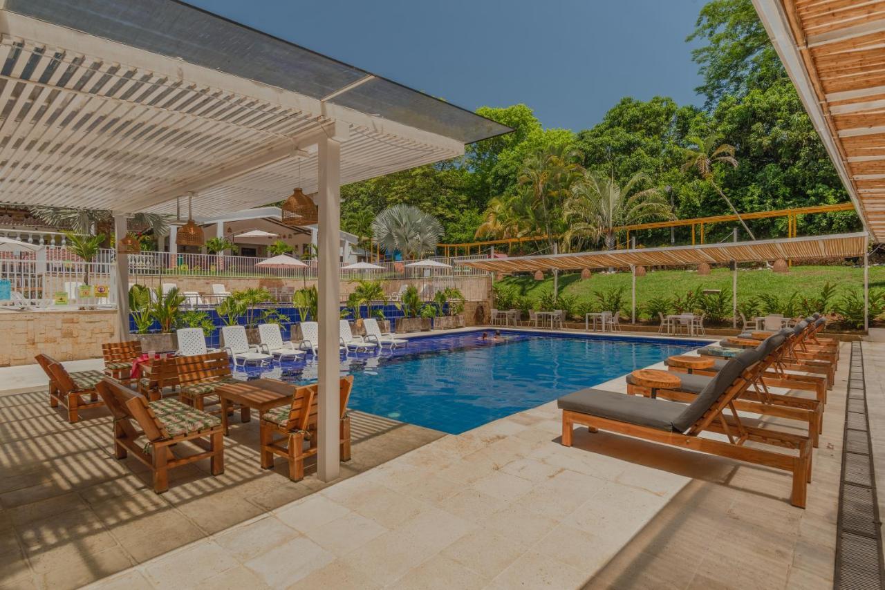Hotel Villa Camila Ла-Пинтада Экстерьер фото