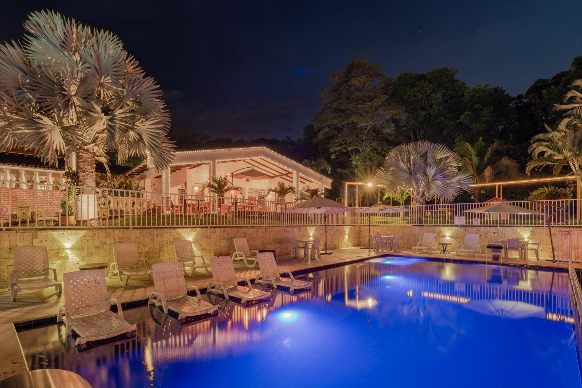 Hotel Villa Camila Ла-Пинтада Экстерьер фото