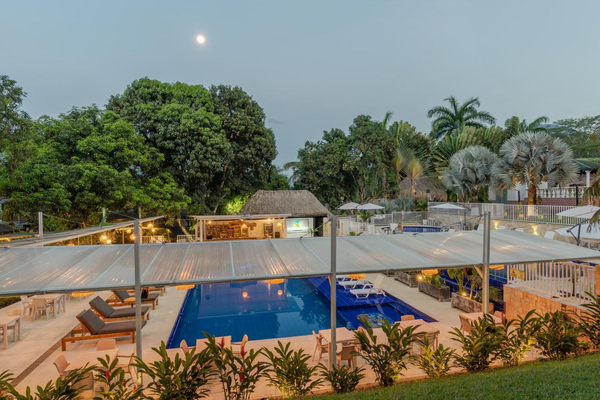 Hotel Villa Camila Ла-Пинтада Экстерьер фото