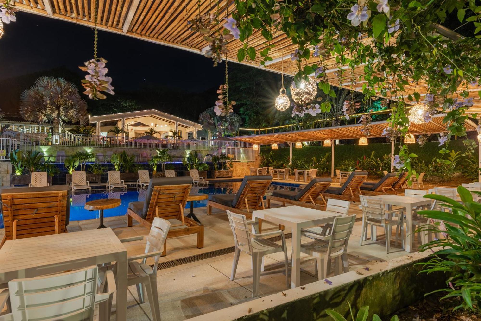 Hotel Villa Camila Ла-Пинтада Экстерьер фото