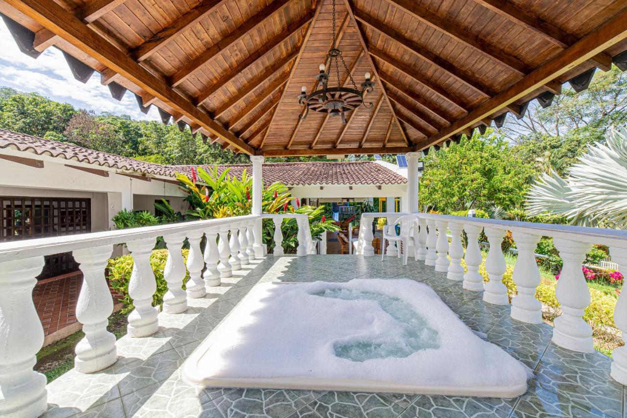 Hotel Villa Camila Ла-Пинтада Экстерьер фото